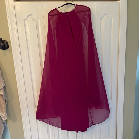 Lady Gaga style House of Gucci premiere magenta Cape Dress Gown Size 10 - Picture 4 of 6